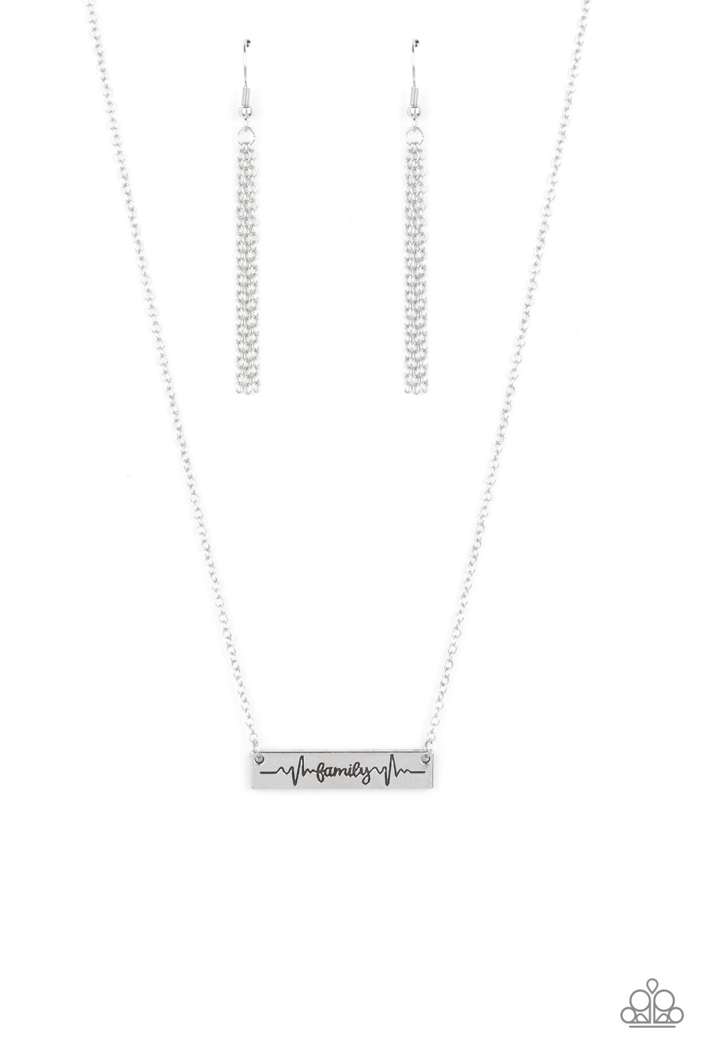 five-dollar-jewelry-living-the-mom-life-silver-necklace-paparazzi-accessories