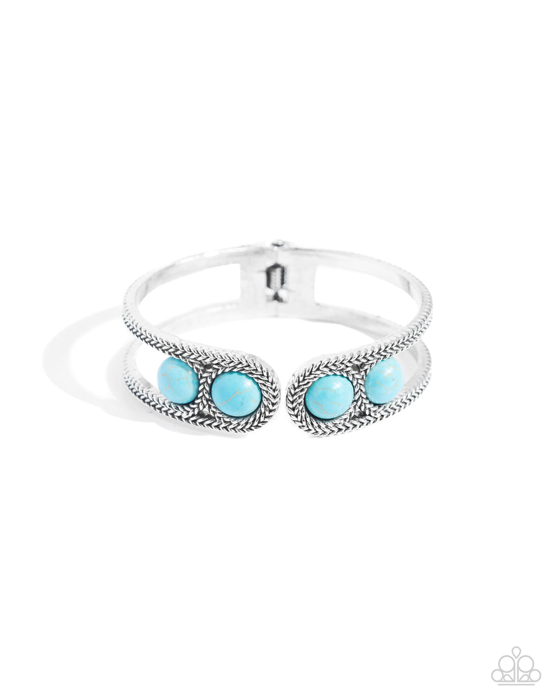 five-dollar-jewelry-desert-myth-blue-bracelet-paparazzi-accessories