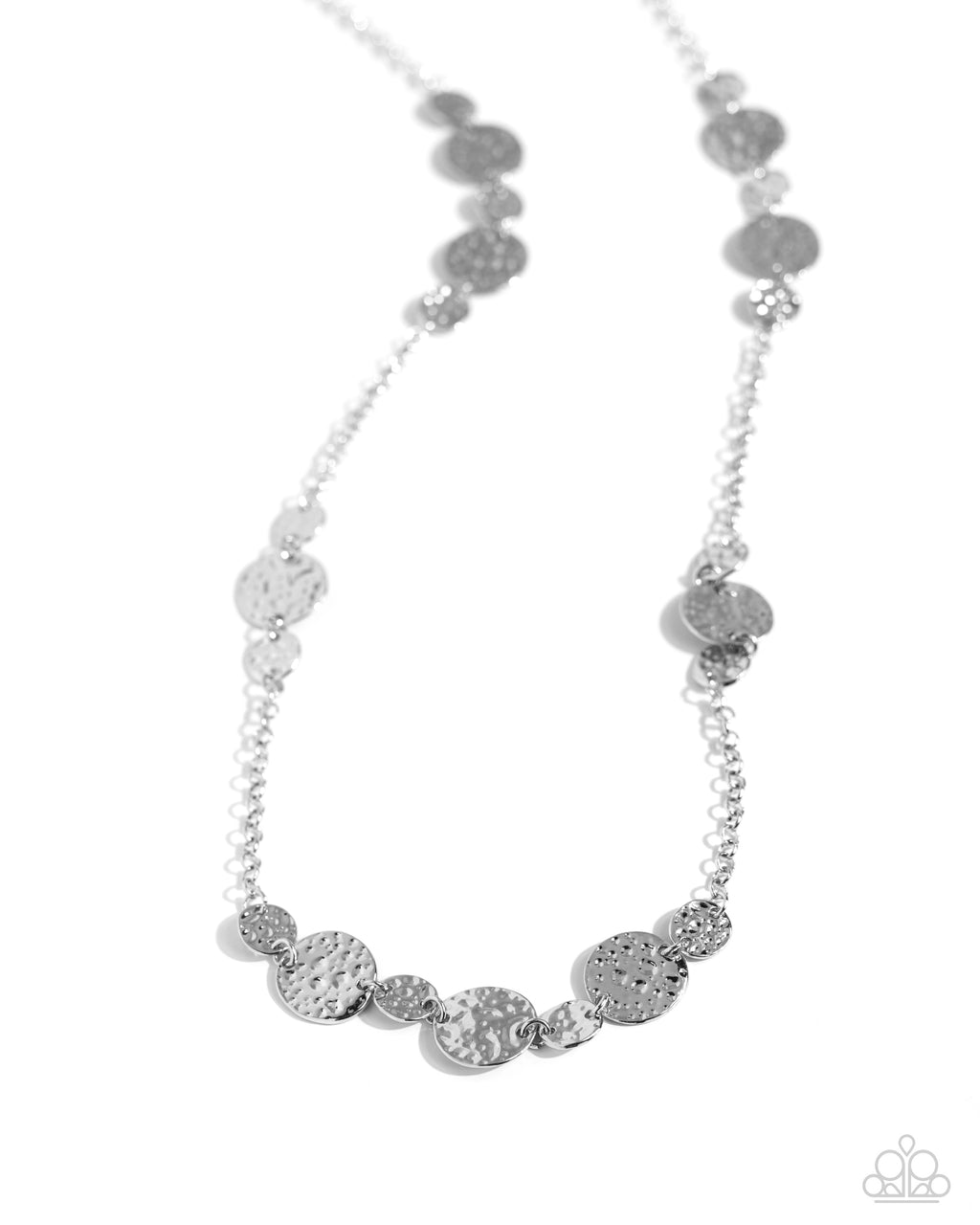 five-dollar-jewelry-elongated-elegance-silver-necklace-paparazzi-accessories