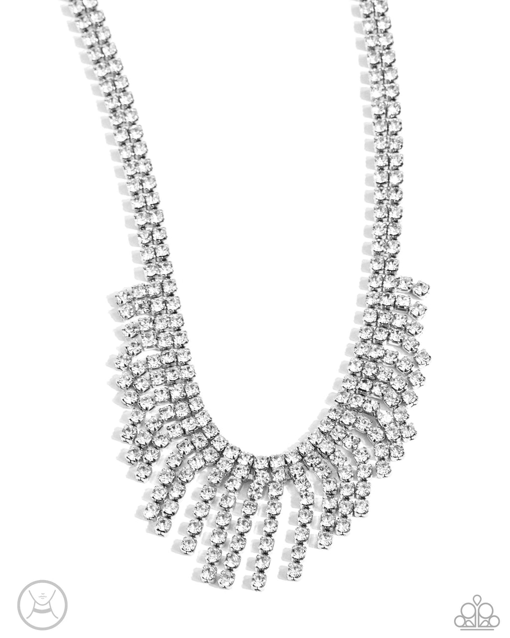 five-dollar-jewelry-daring-decadence-white-necklace-paparazzi-accessories
