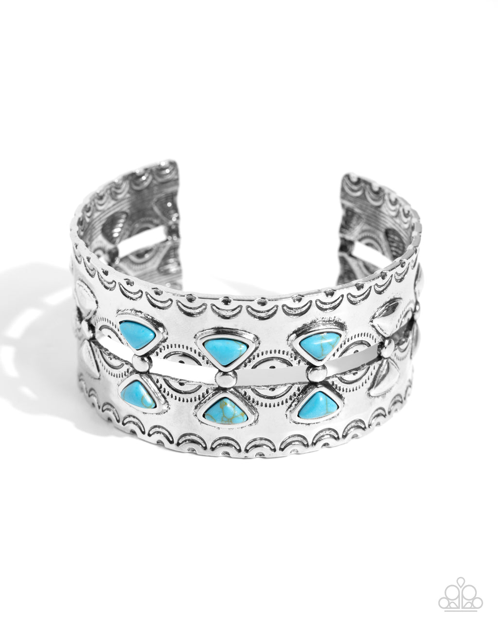 five-dollar-jewelry-harmonious-haven-blue-bracelet-paparazzi-accessories