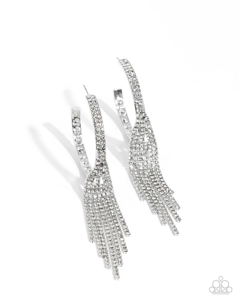 five-dollar-jewelry-jaw-dropping-jubilee-white-paparazzi-accessories