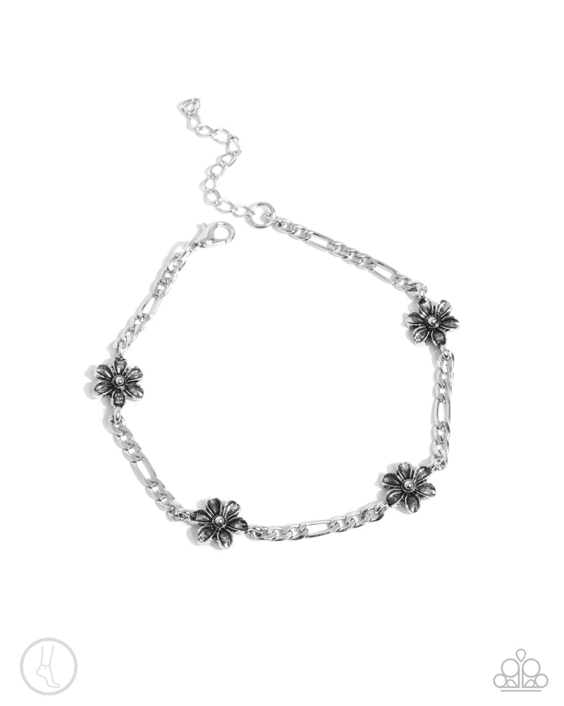 five-dollar-jewelry-gardening-gusto-silver-anklet-paparazzi-accessories