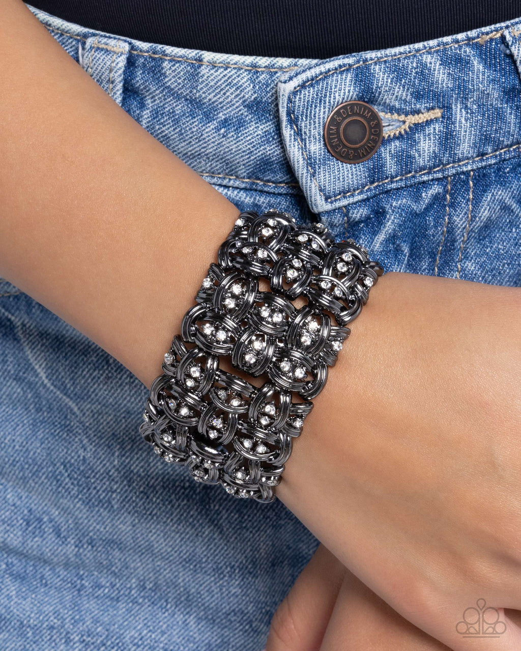 Woven Wardrobe - Black Bracelet - Paparazzi Accessories