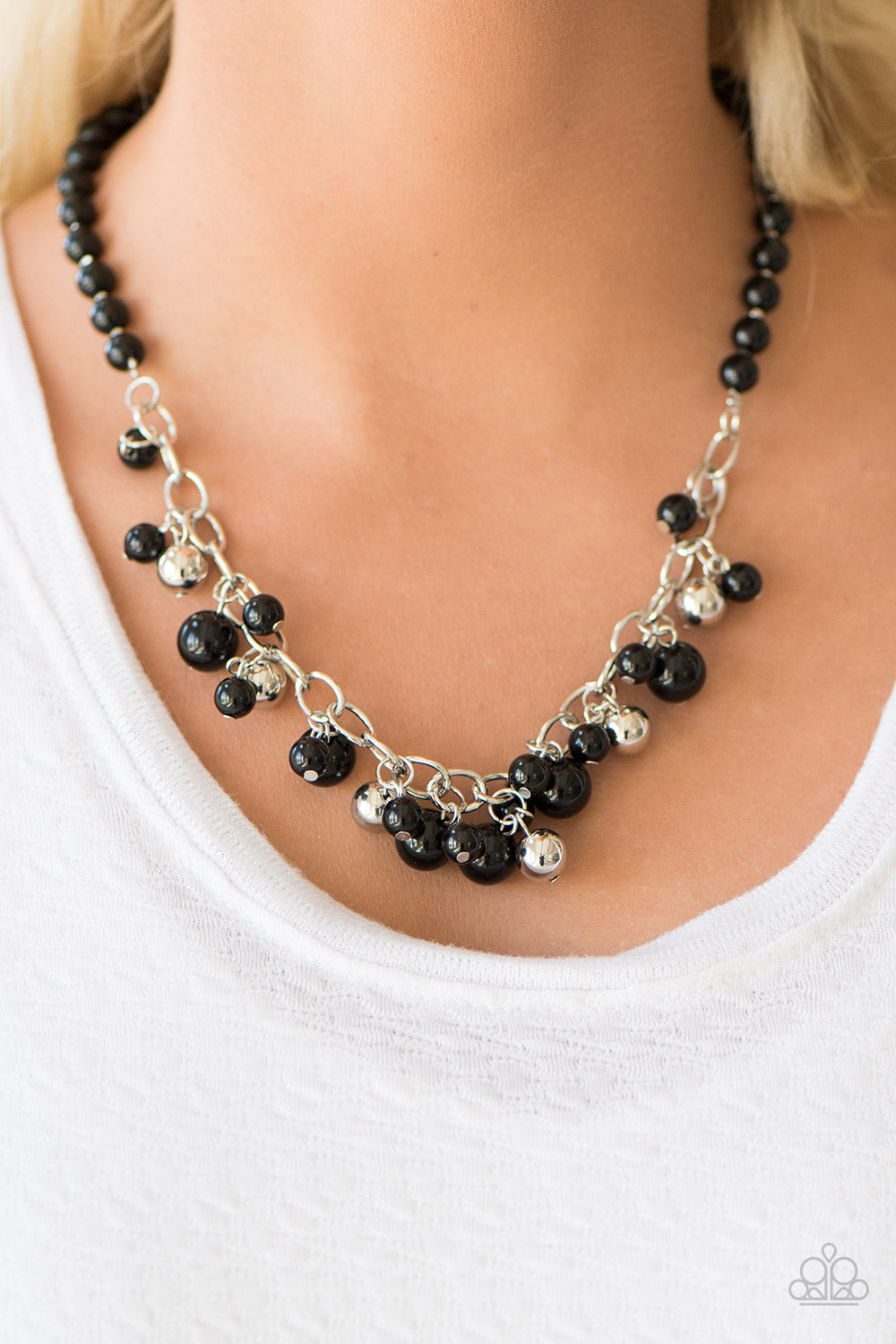 Classically Celebrity - Black Necklace - Paparazzi Accessories