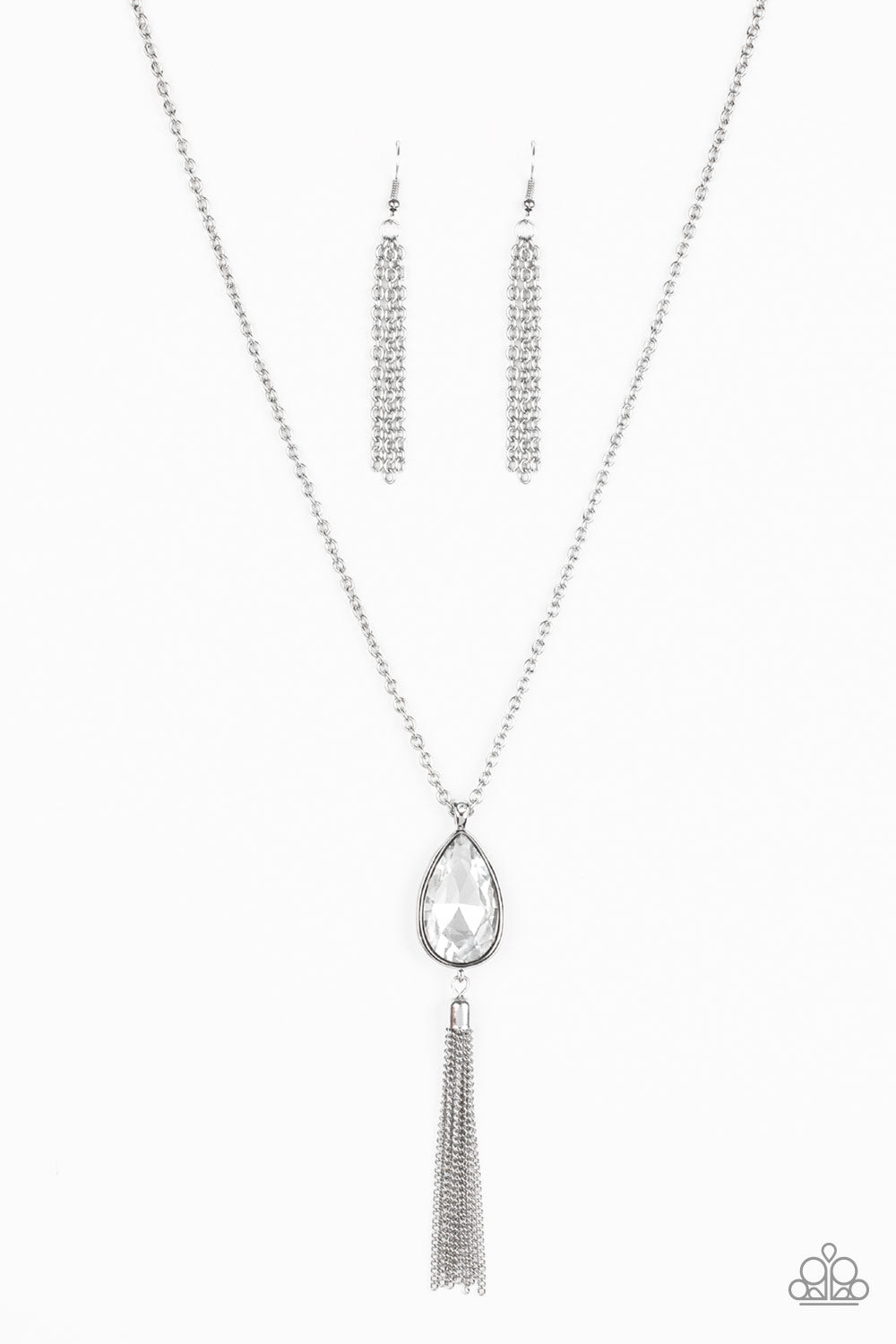 five-dollar-jewelry-elite-shine-white-necklace-paparazzi-accessories