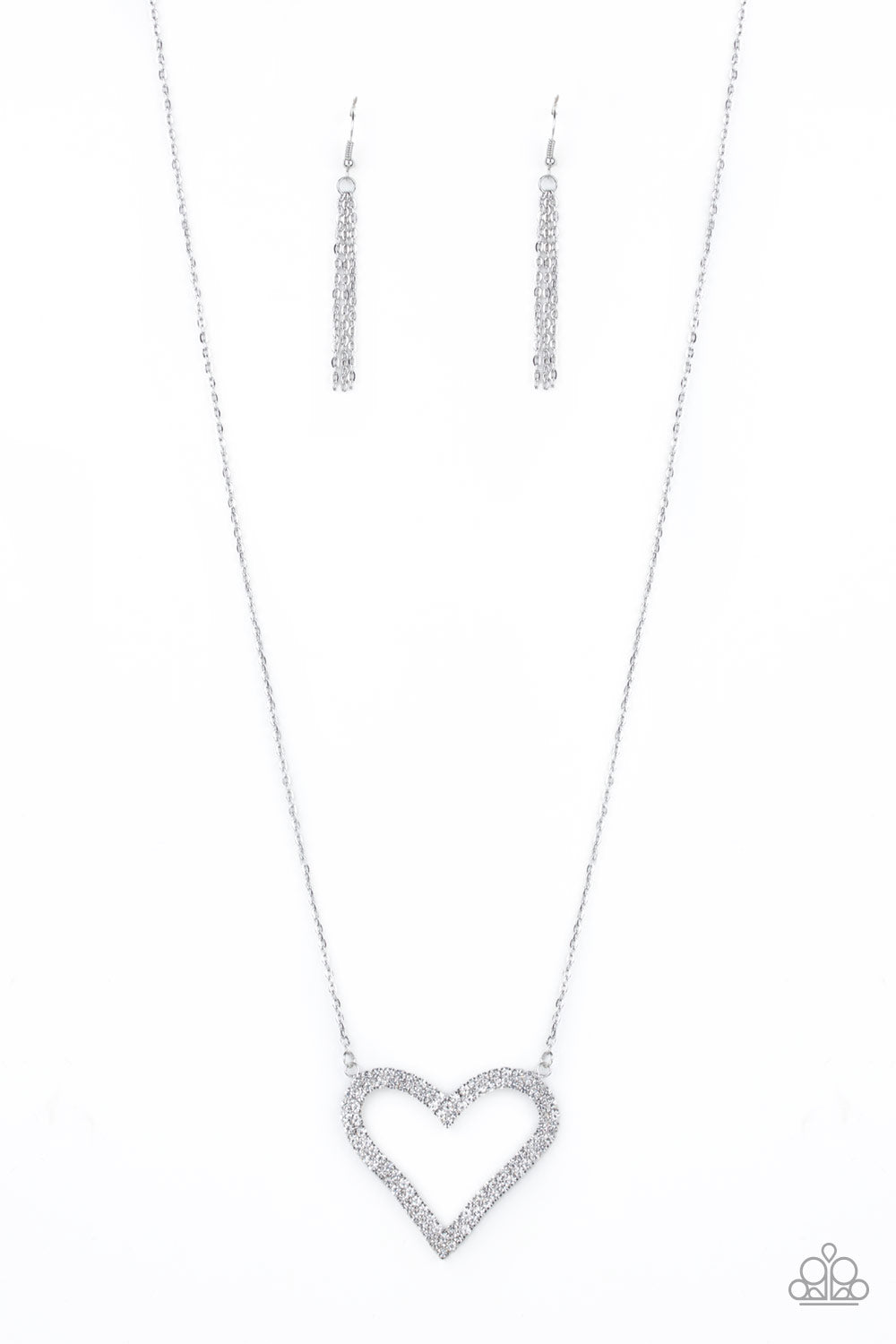 five-dollar-jewelry-pull-some-heart-strings-white-paparazzi-accessories
