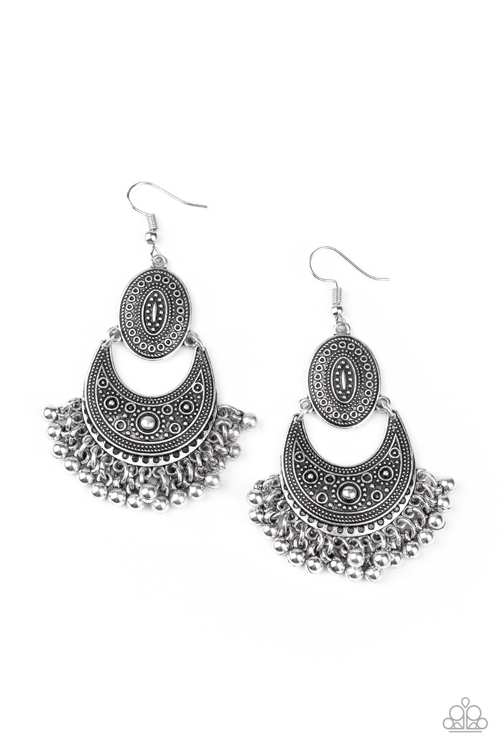 five-dollar-jewelry-western-trails-silver-earrings-paparazzi-accessories