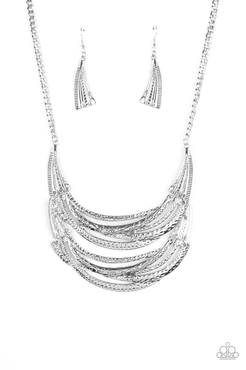 five-dollar-jewelry-read-between-the-vines-silver-necklace-paparazzi-accessories