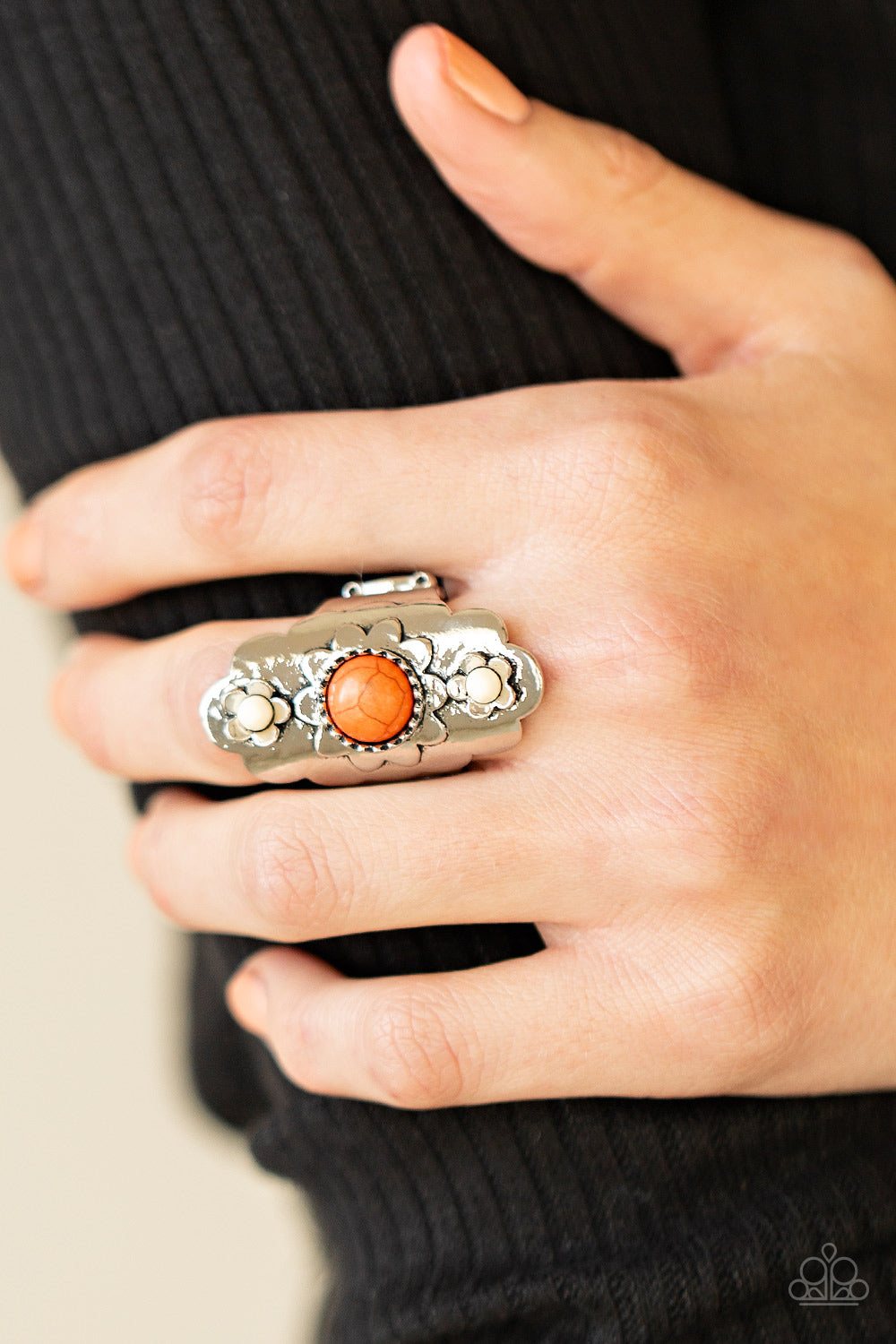 Badlands Garden - Orange Ring - Paparazzi Accessories