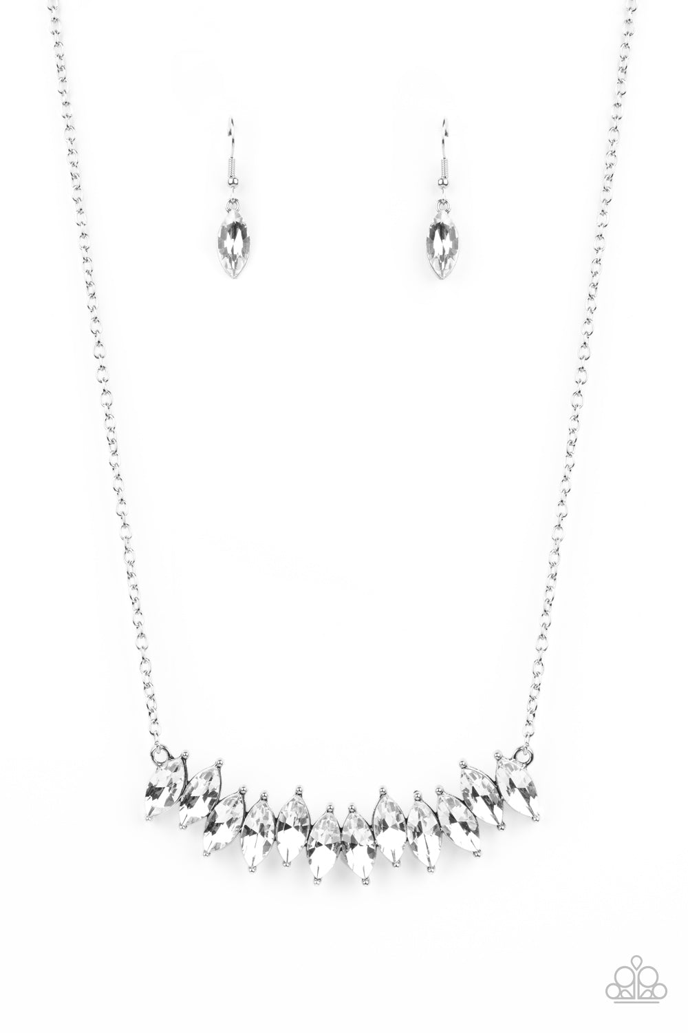five-dollar-jewelry-icy-intensity-white-necklace-paparazzi-accessories