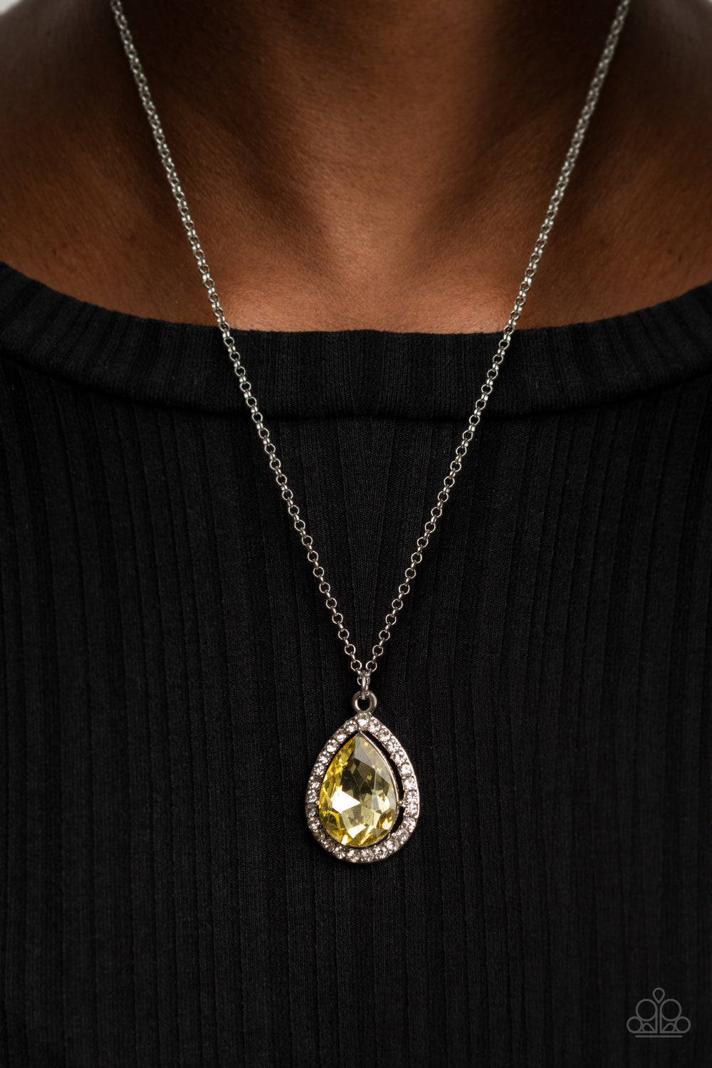 Duchess Decorum - Yellow Necklace - Paparazzi Accessories