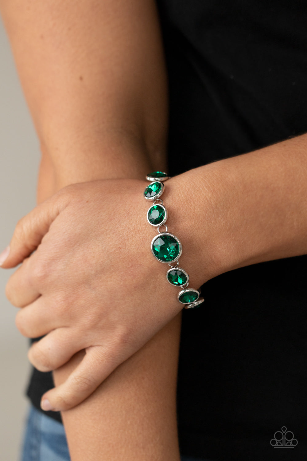 Lustrous Luminosity - Green Bracelet - Paparazzi Accessories
