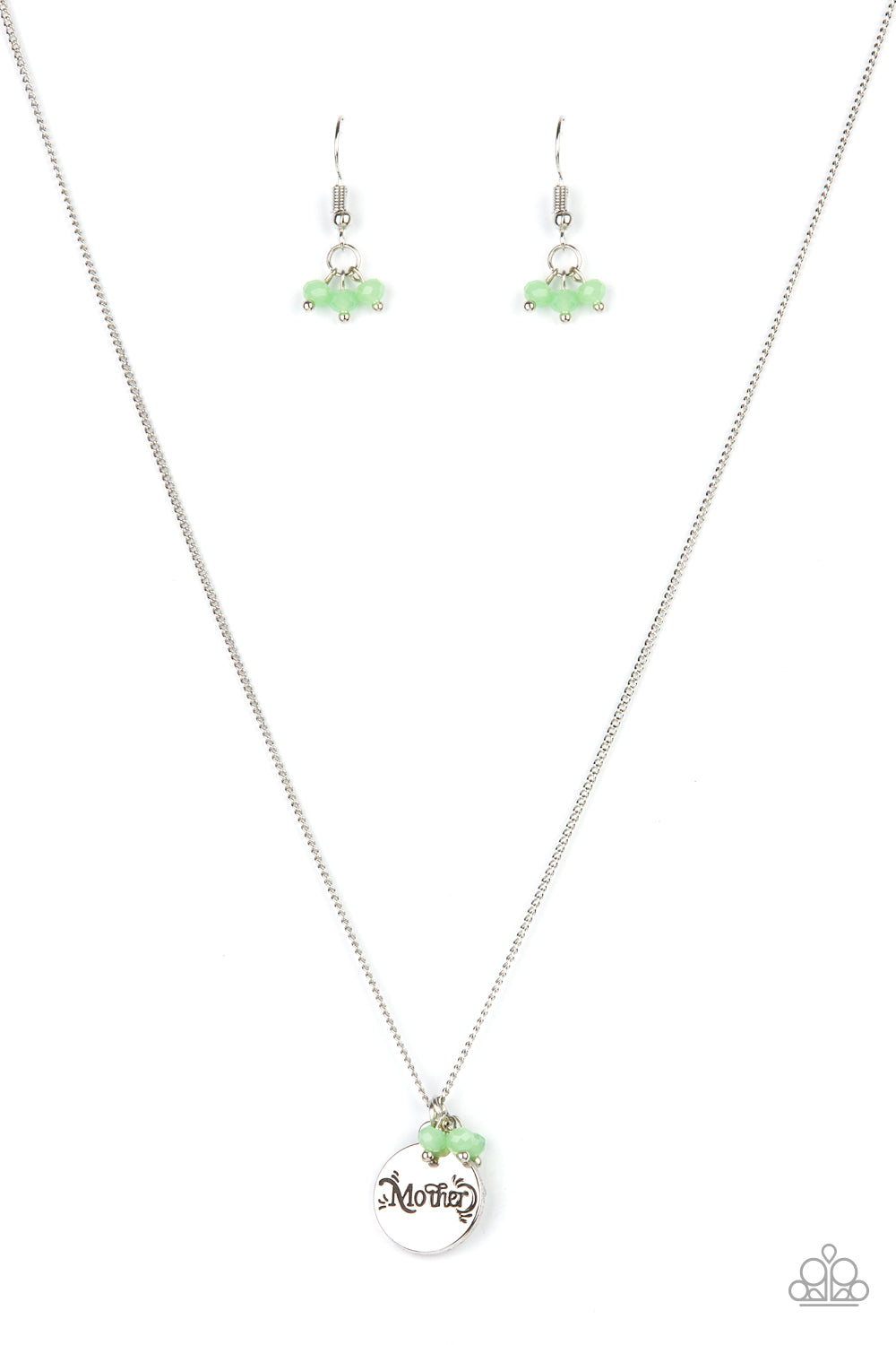 five-dollar-jewelry-warm-my-heart-green-necklace-paparazzi-accessories