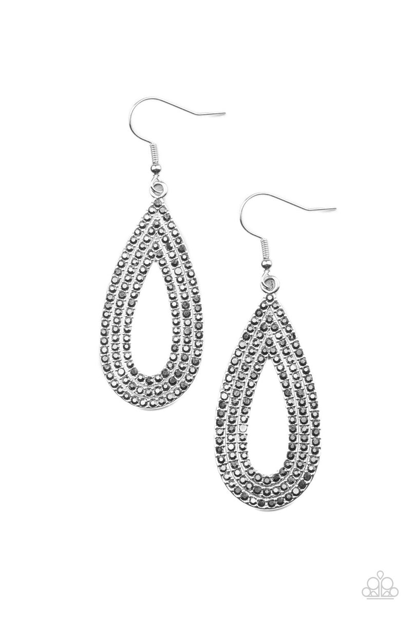 five-dollar-jewelry-exquisite-exaggeration-silver-earrings-paparazzi-accessories