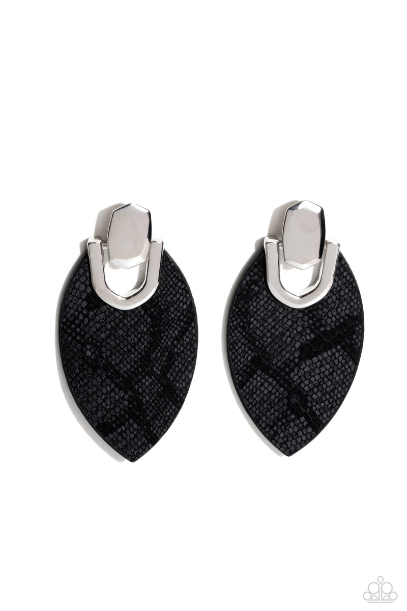 five-dollar-jewelry-wildly-workable-black-post earrings-paparazzi-accessories