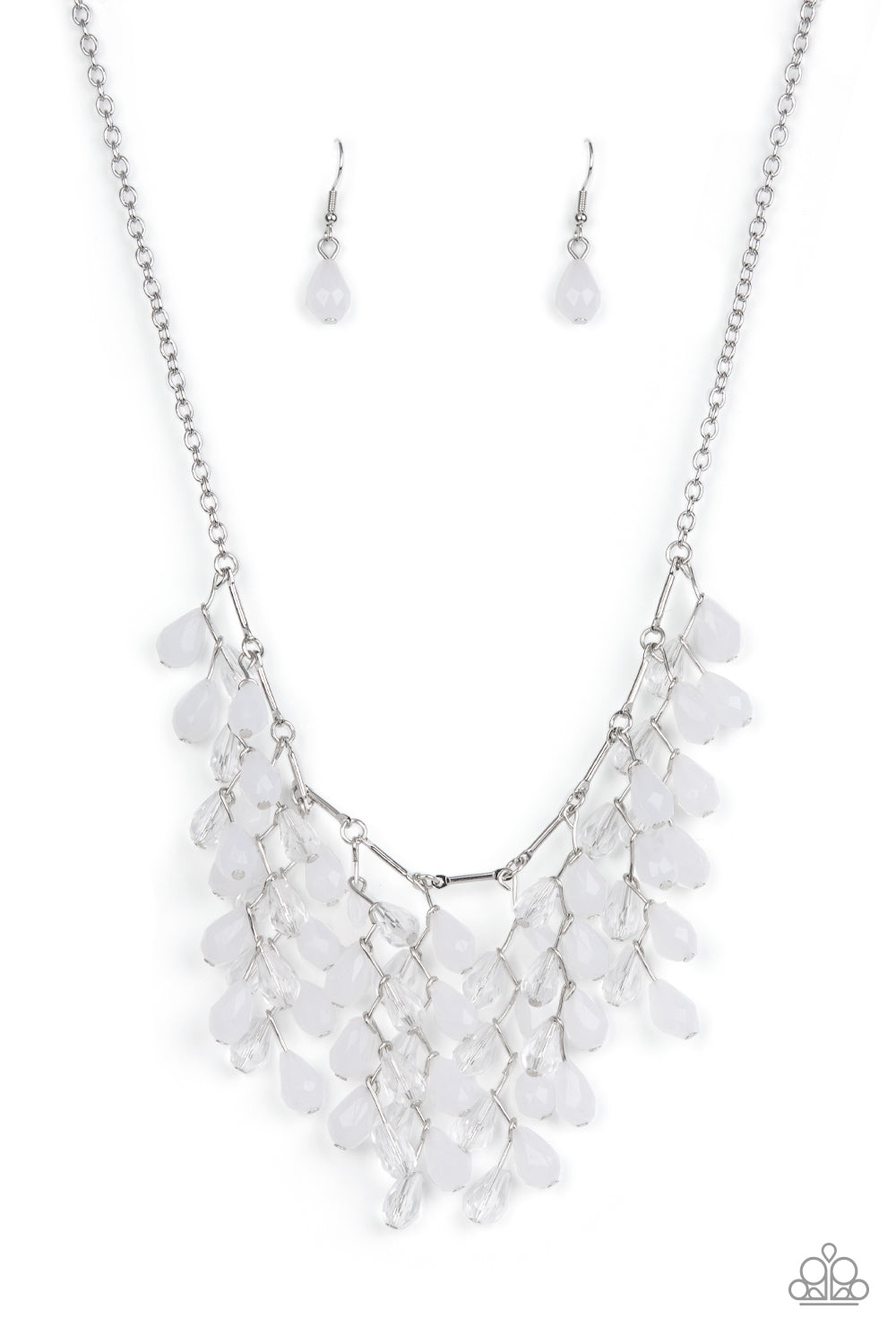 five-dollar-jewelry-garden-fairytale-white-necklace-paparazzi-accessories