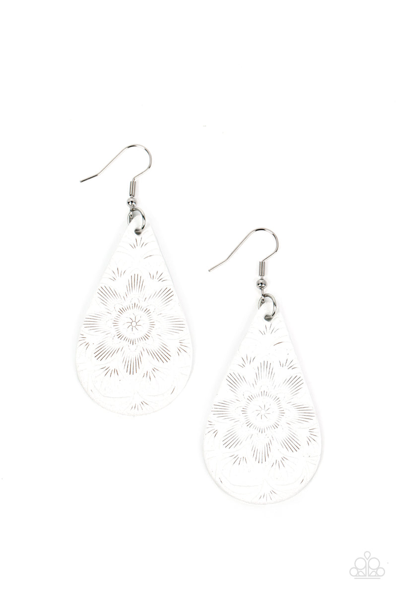 five-dollar-jewelry-subtropical-seasons-white-earrings-paparazzi-accessories