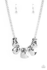 five-dollar-jewelry-jubilee-jingle-silver-necklace-paparazzi-accessories