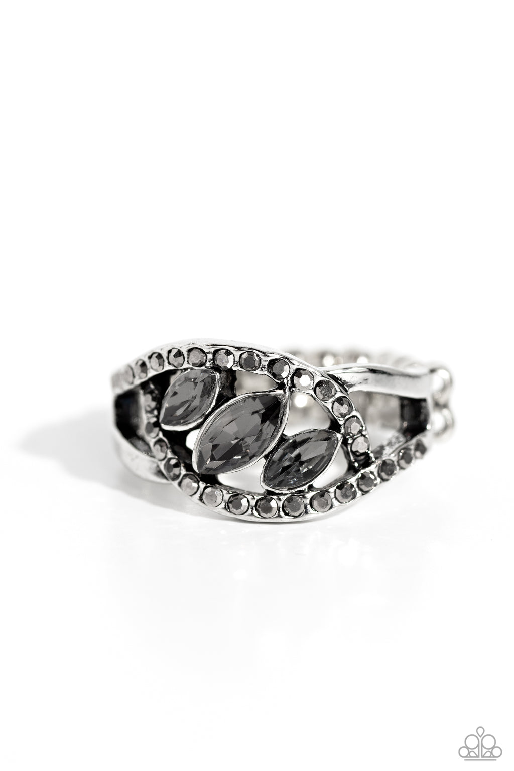 five-dollar-jewelry-stiletto-sparkle-silver-ring-paparazzi-accessories