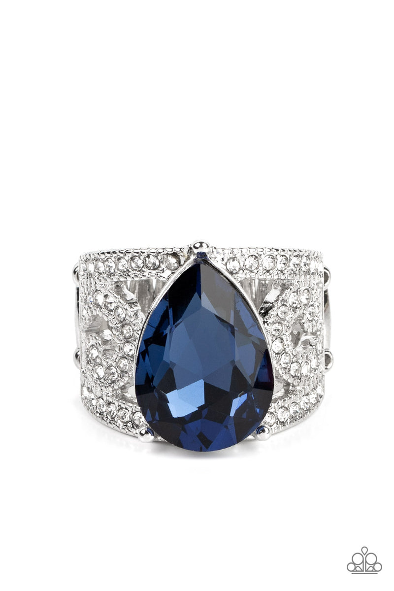 five-dollar-jewelry-kinda-a-big-deal-blue-ring-paparazzi-accessories