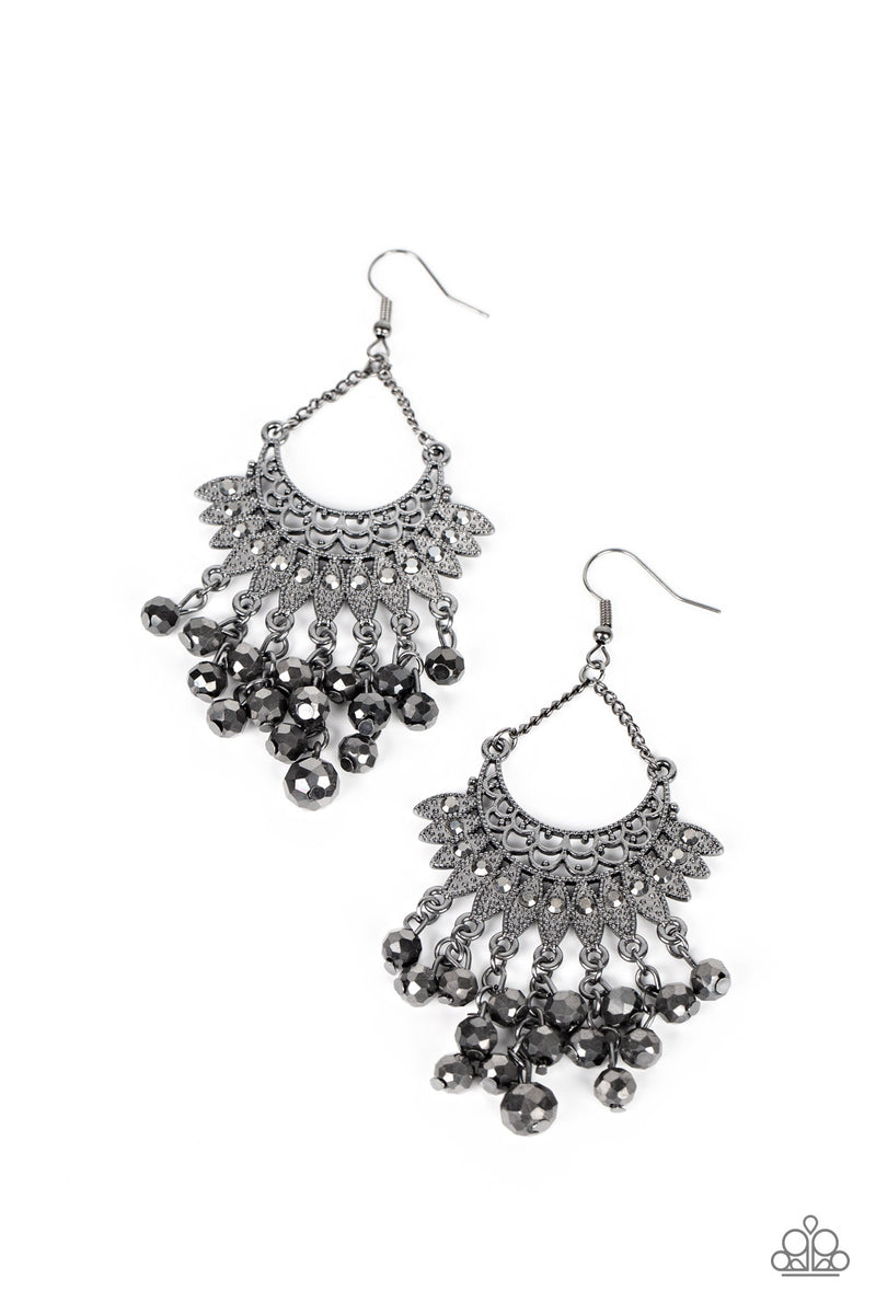 five-dollar-jewelry-chromatic-cascade-black-earrings-paparazzi-accessories