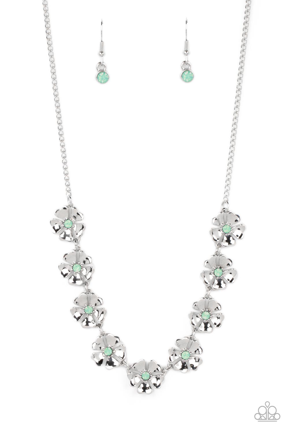 five-dollar-jewelry-petunia-palace-green-necklace-paparazzi-accessories