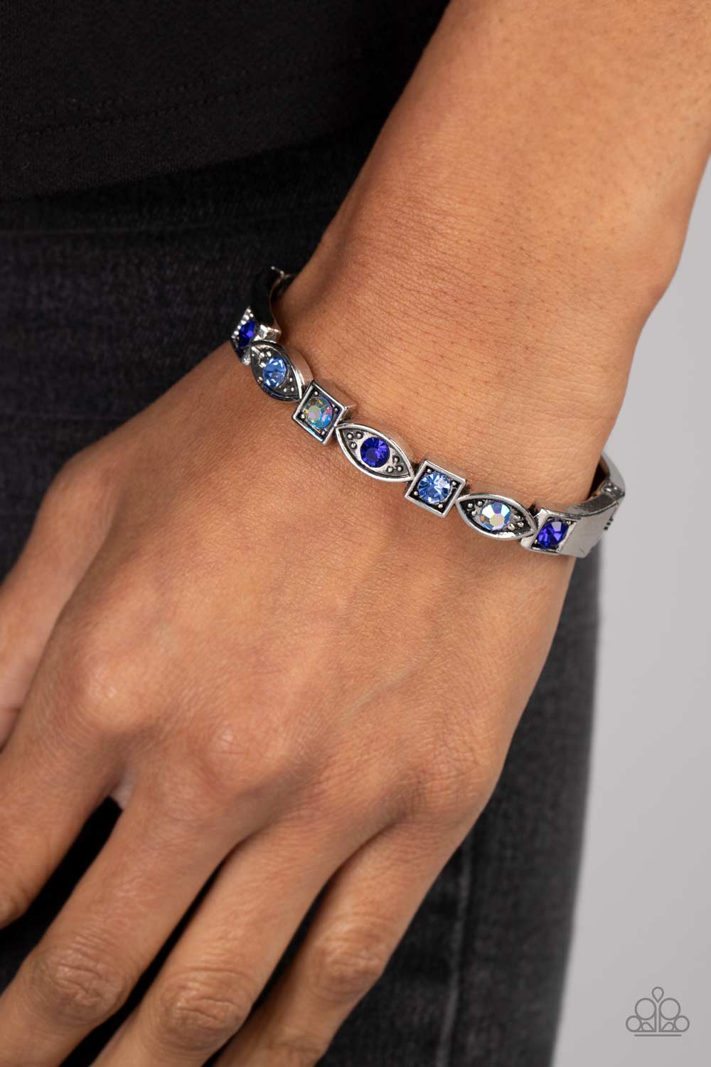 Poetically Picturesque - Blue Bracelet - Paparazzi Accessories