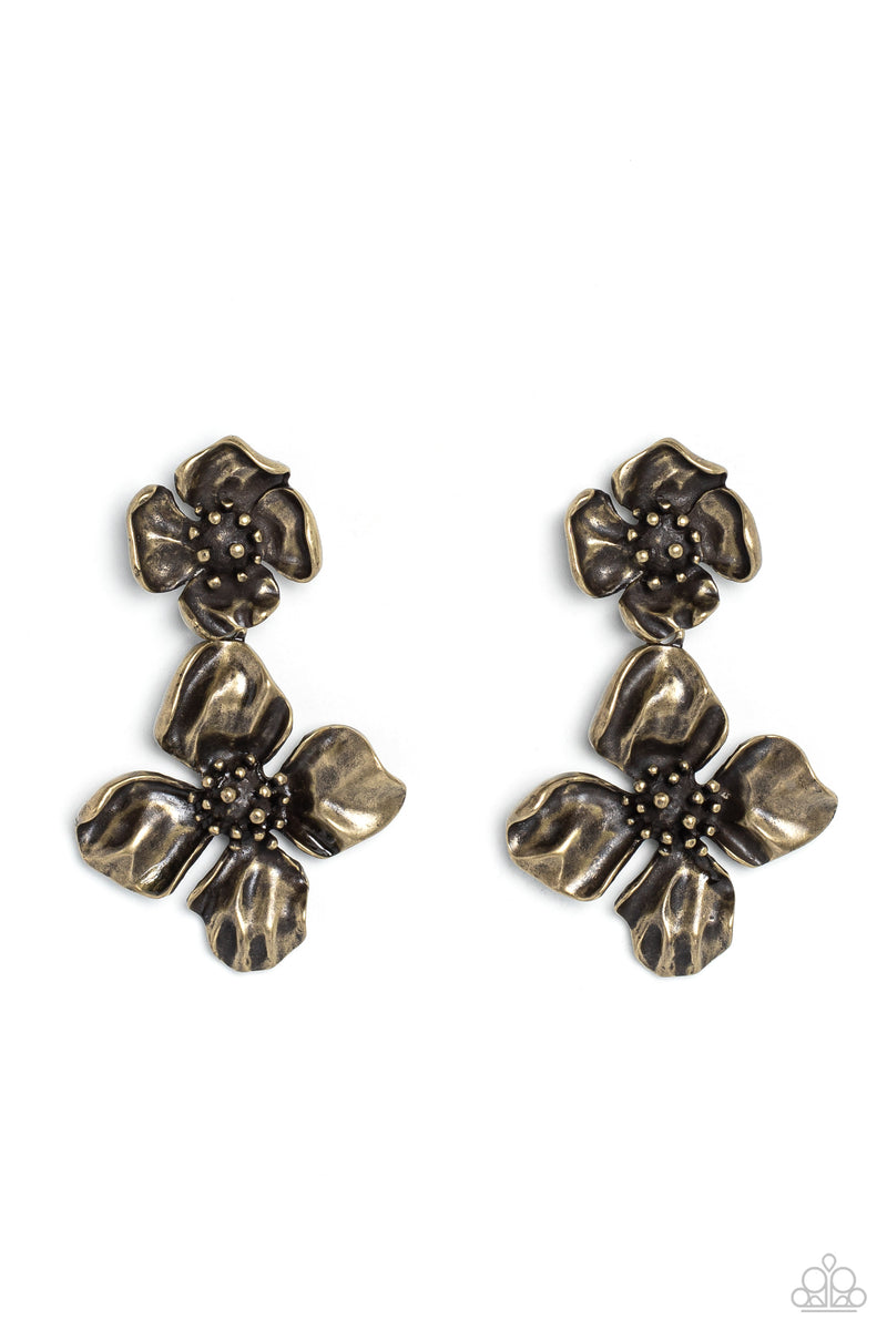 five-dollar-jewelry-gilded-grace-brass-post earrings-paparazzi-accessories