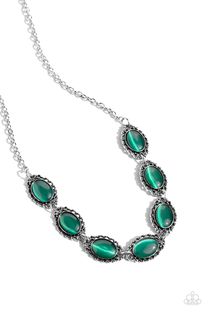 five-dollar-jewelry-framed-in-france-green-necklace-paparazzi-accessories