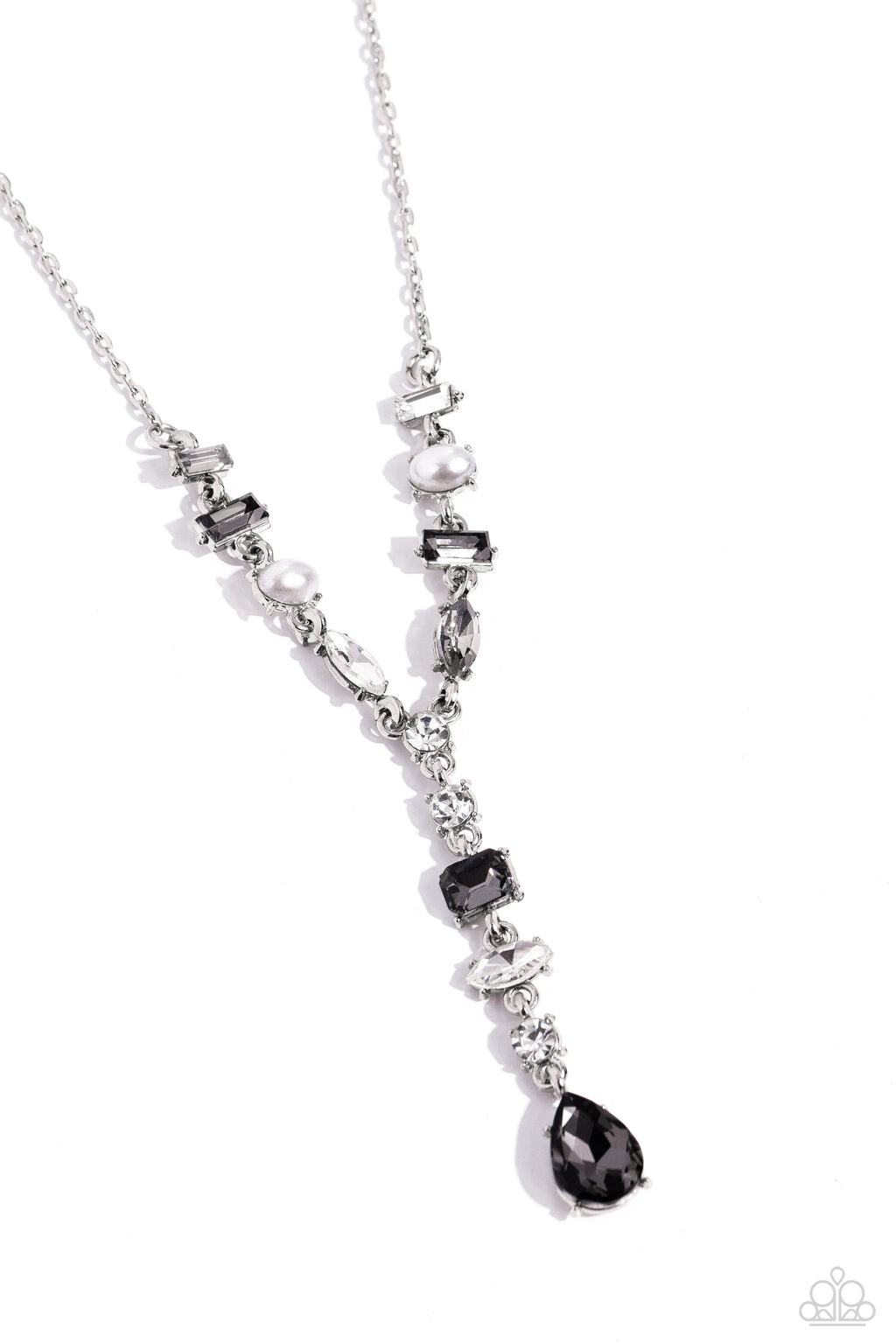 five-dollar-jewelry-dreamy-dowry-silver-necklace-paparazzi-accessories