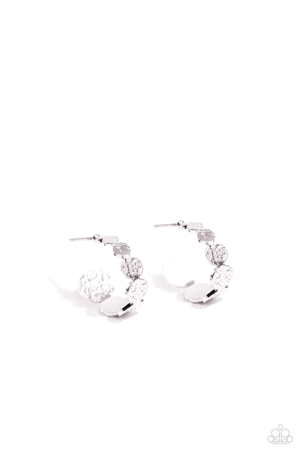 five-dollar-jewelry-textured-tease-silver-earrings-paparazzi-accessories